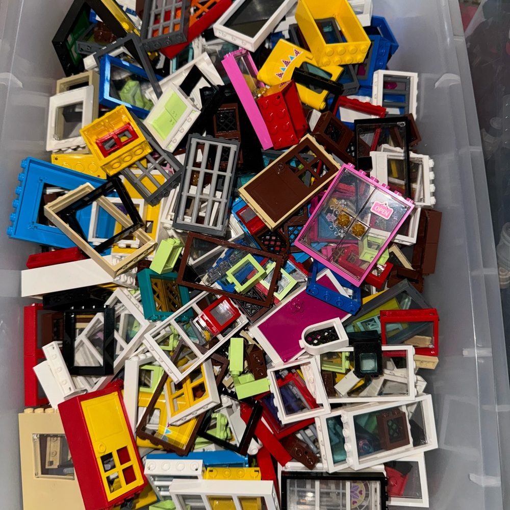 1lb - Genuine Lego Windows/Doors Random Bulk Moc City Building Pieces Parts LOT